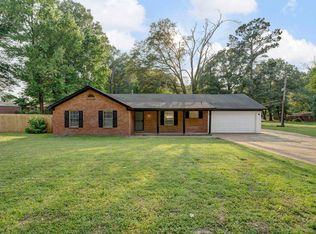 3711 Hermitage Dr, Memphis, TN 38116