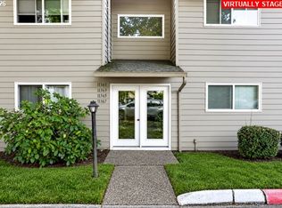 11367 SW Springwood Dr #30, Tigard, OR 97223