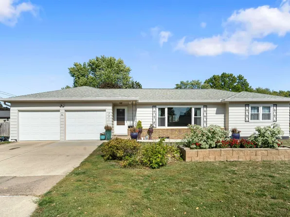 721 Cataract Ave, Waterloo, IA 50702