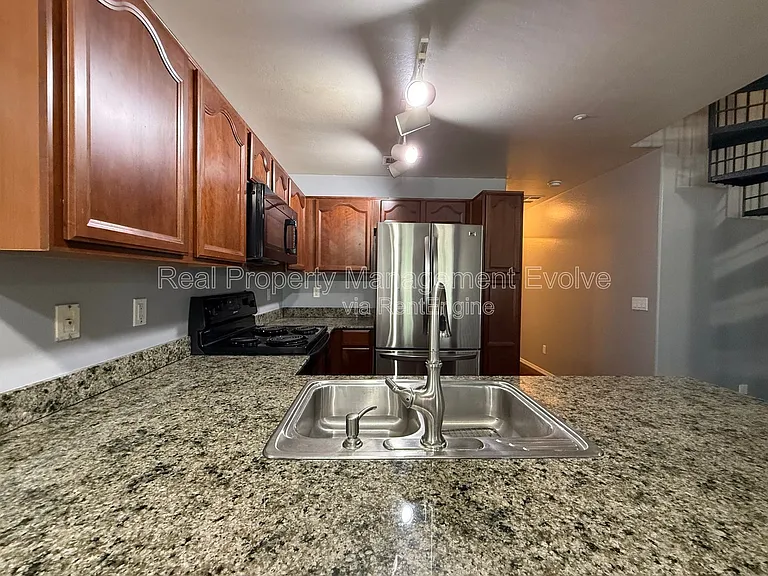 4274 E Jasper Dr — Photo 8