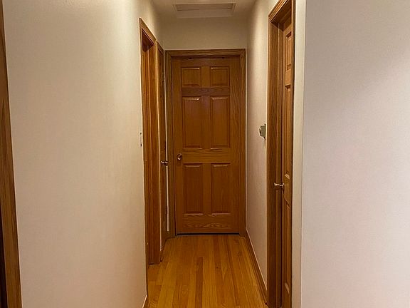 5th image of 9813 Brandt Ave