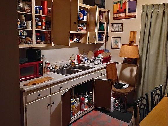 4th image of 216 E Thomas St