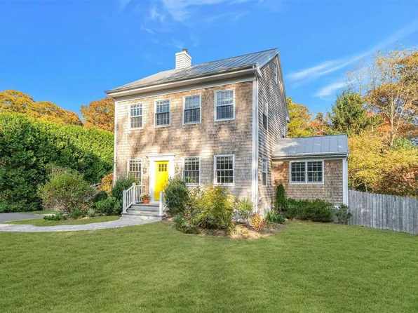 21 East Street, Middle Island, NY 11953