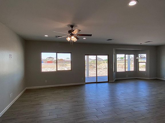 Front Entrance/Living Area