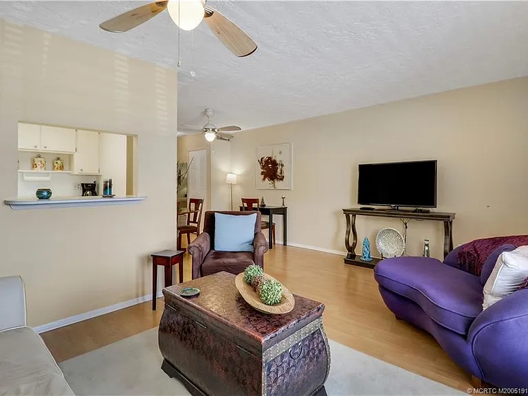 2929 SE Ocean Blvd #104-9 — Photo 8
