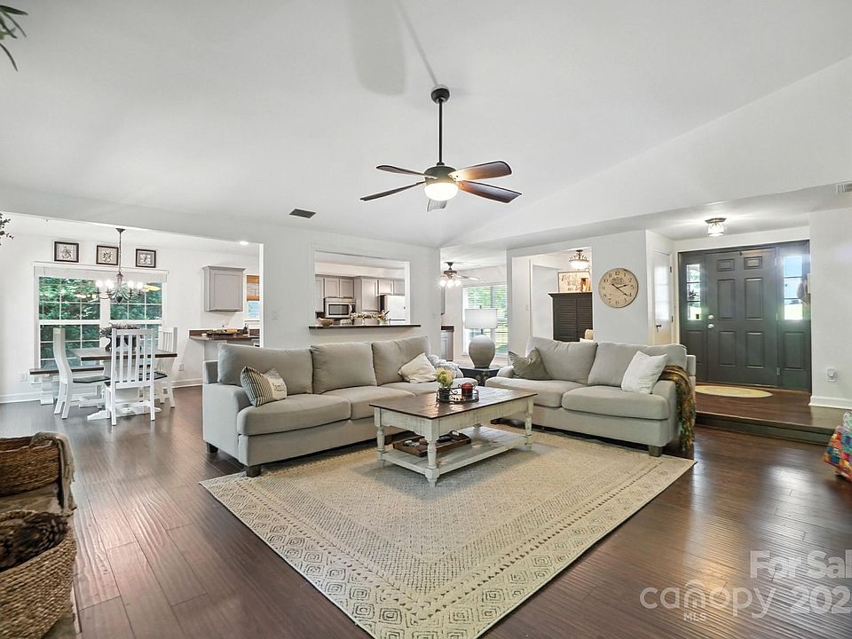 1st image of 11419 Vista Haven Dr