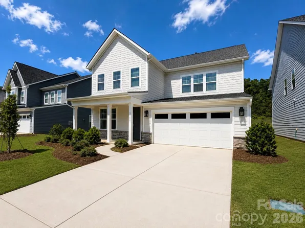 5132 Glenwalk Dr, Charlotte, NC 28269