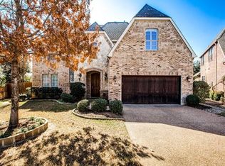 1721 Brook Meadow Ct, Grapevine, TX 76051