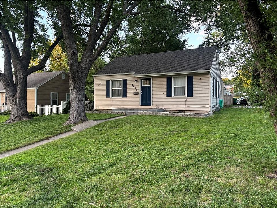 1st image of 2639 S 28th St