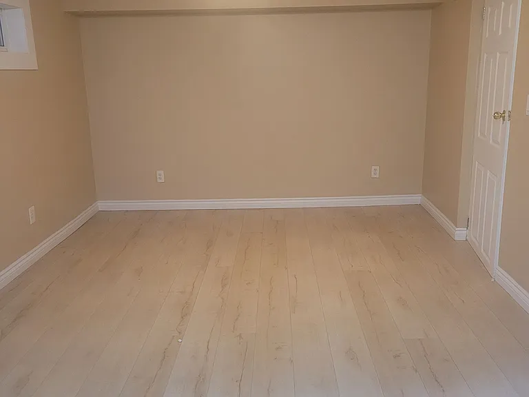 187 Septonne Ave — Photo 10