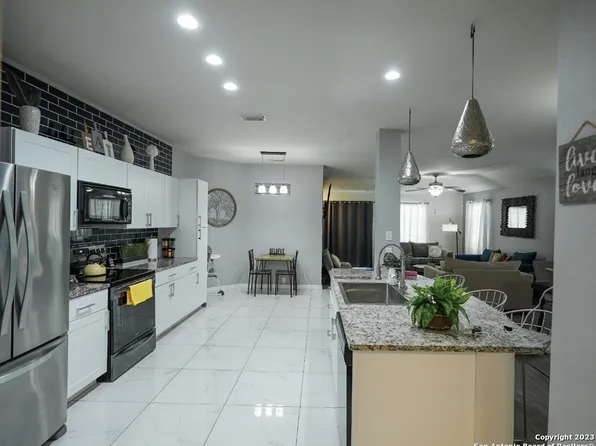 9442 Mulberry Path, San Antonio, TX 78251