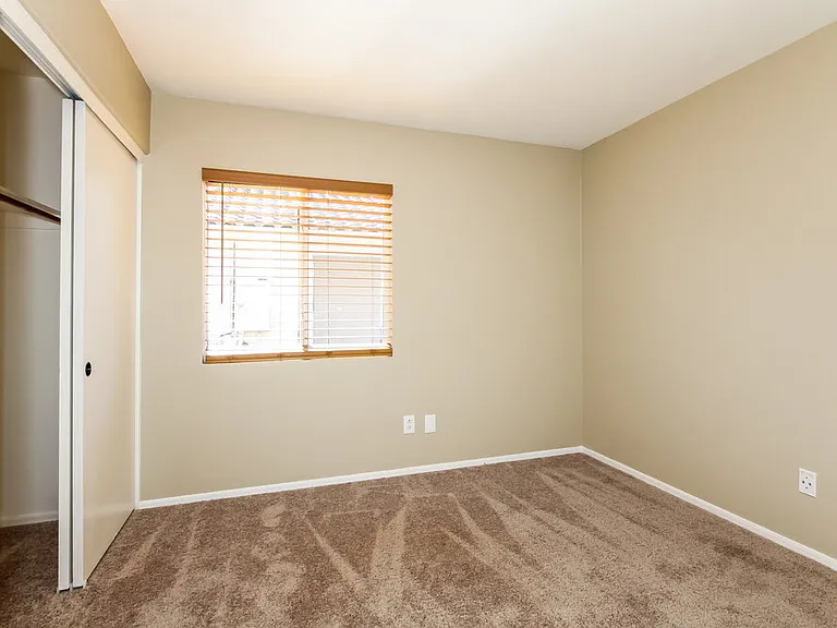 12649 W Shaw Butte Dr — Photo 12
