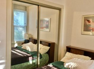 1306 Hinman Ave APT A, Evanston, IL 60201