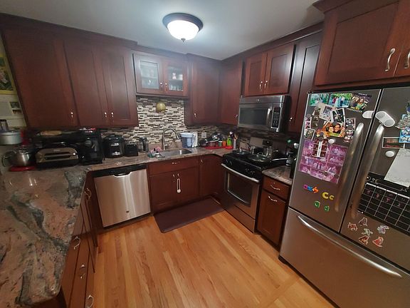 3rd image of 561 W Stratford Pl APT 2B