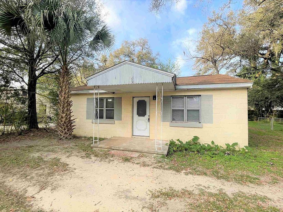 1st image of 112 Myrtlewood Dr