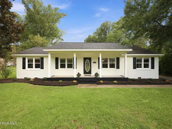 5203 Meadowbrook Drive, Trent Woods, NC 28562