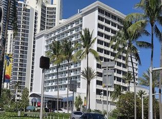 19201 Collins Ave, Sunny Isles Beach, FL 33160