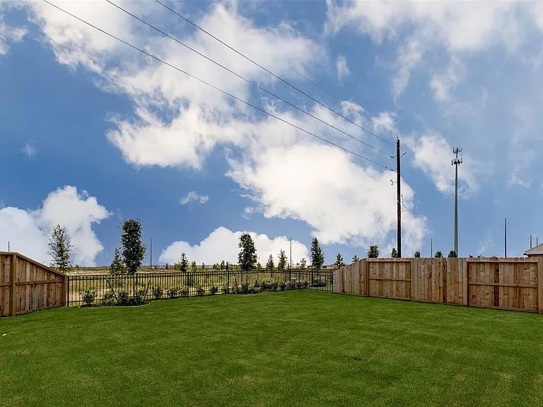 31715 Wild Meadow Dr — Photo 23