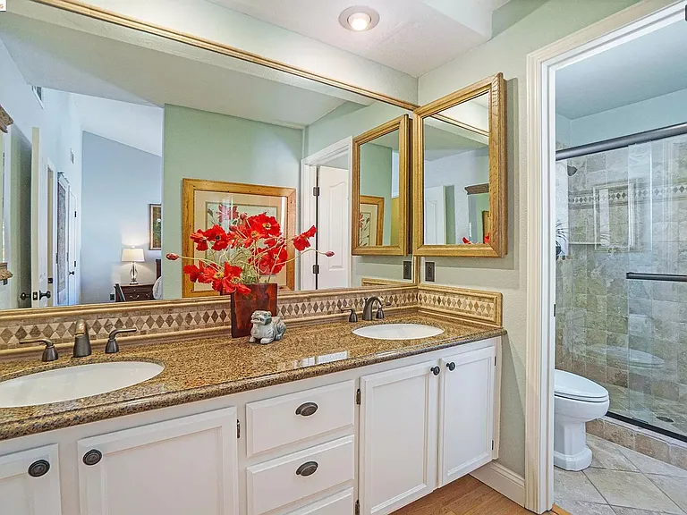 225 Portola Dr — Photo 8