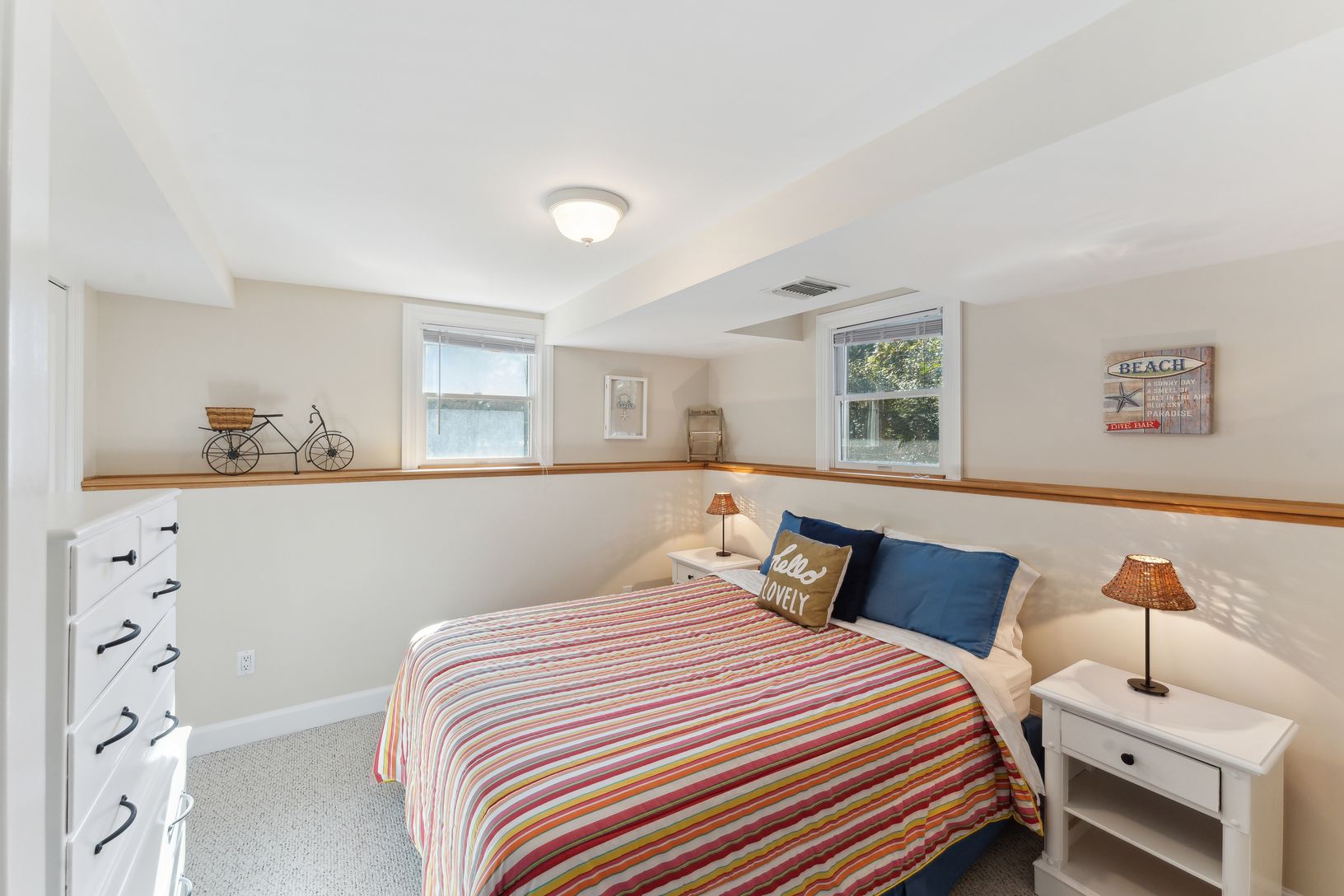  Bonus Room (Not permitted 4th bedroom)