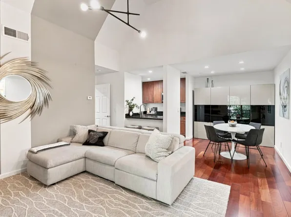 3183 Wayside Plz APT 315, Walnut Creek, CA 94597