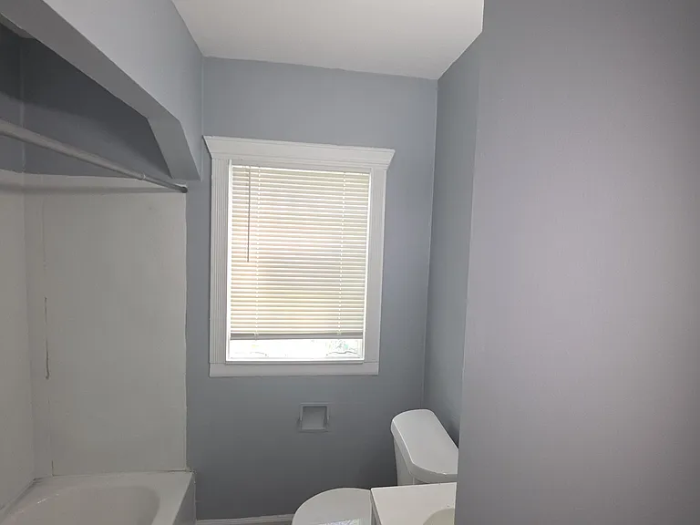 20308 Ferguson St — Photo 6