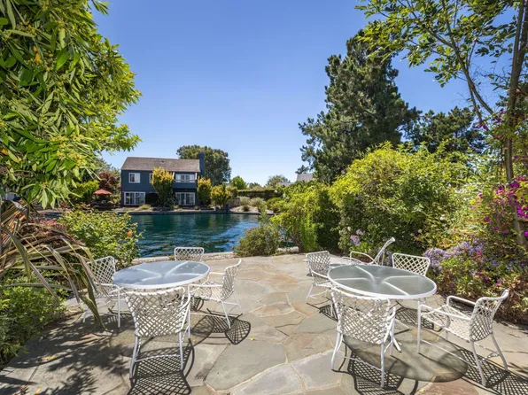 706 Zumwalt Ln, Foster City, CA 94404