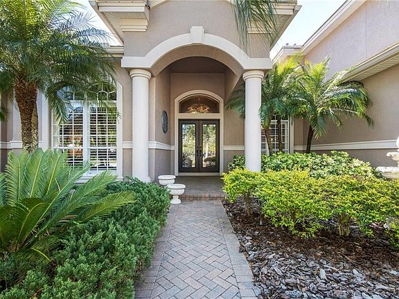 2nd image of 17201 Emerald Chase Dr