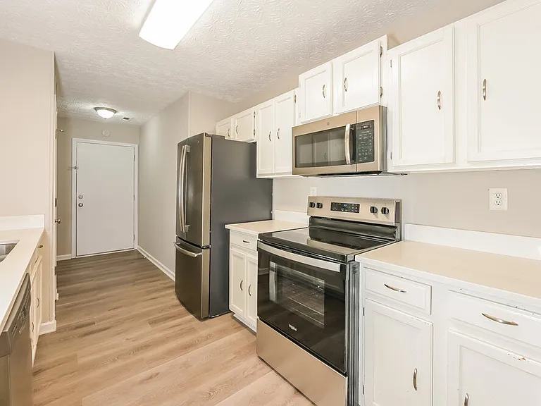 5406 Cindy Ln SE — Photo 6