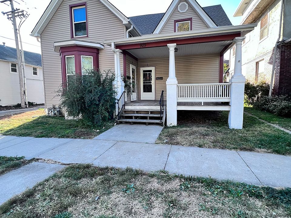 1st image of 925 S 14th St APT 2
