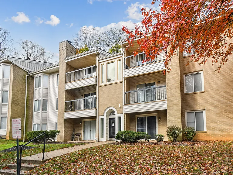 Poplar Glen — Photo 38