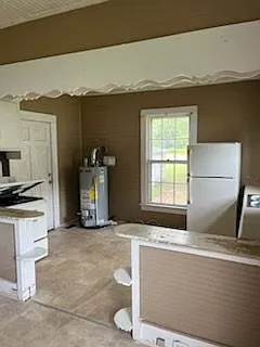 404 McGwigan St — Photo 7