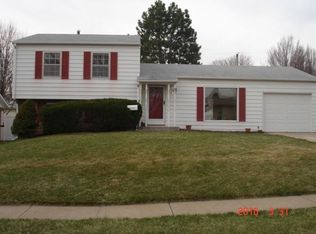 13461 Oak St, Omaha, NE 68144