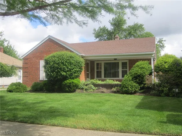 3817 Warrendale Rd, South Euclid, OH 44118