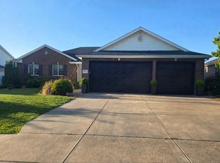 8130 Mackenzie Rd, Lincoln, NE 68505
