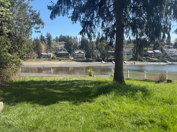 8520 Rosedale St NW, Gig Harbor, WA 98335