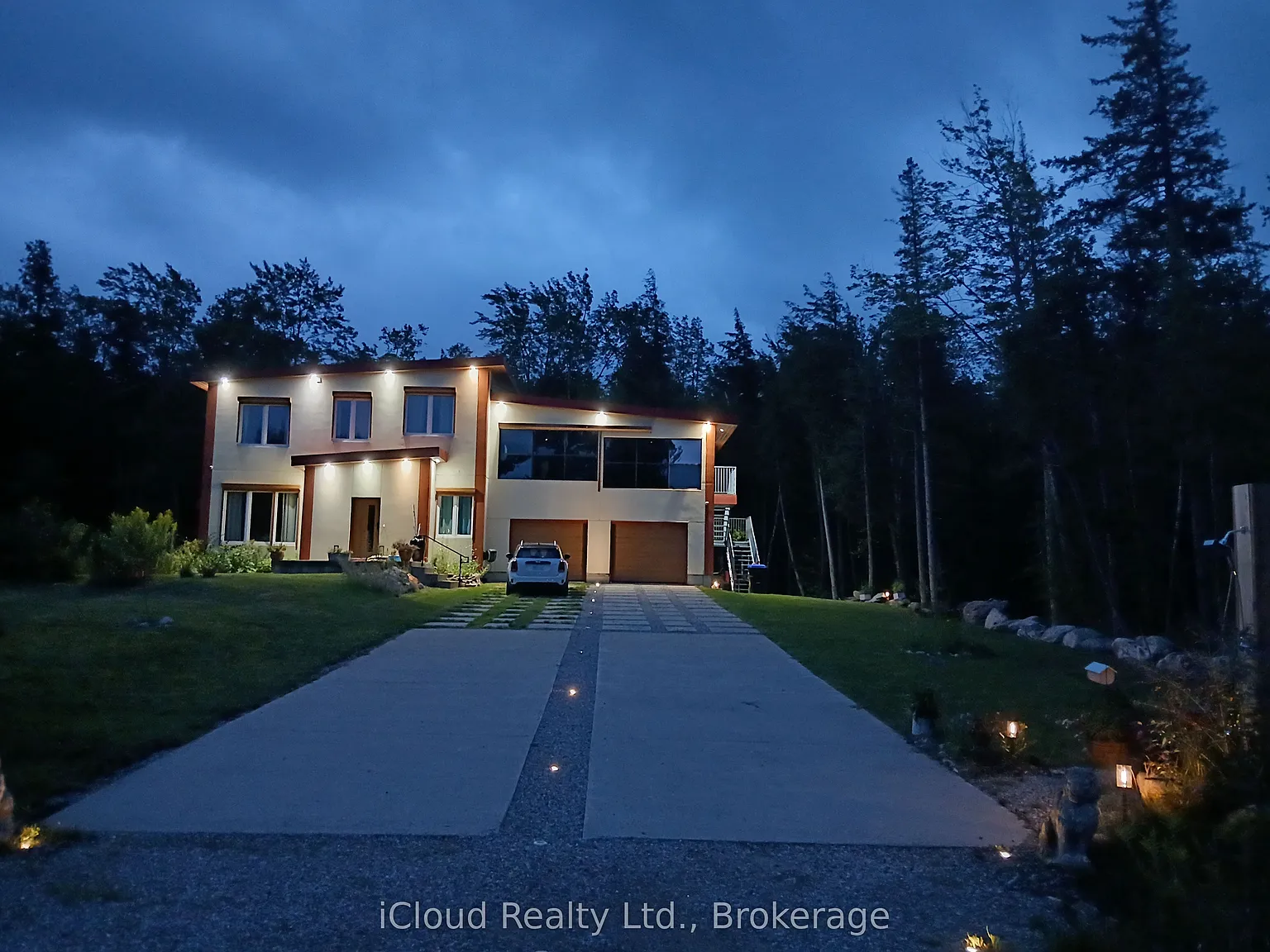 4 bed, $2,600 — Photo 2