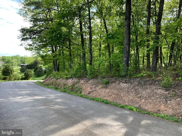 Woodmont Rd, Great Cacapon, WV 25422