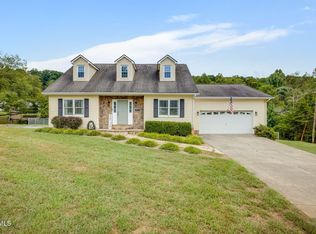 216 Tanner Ct, Kingsport, TN 37660