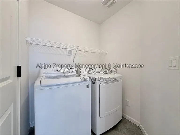 7226 SE Blanton St — Photo 23