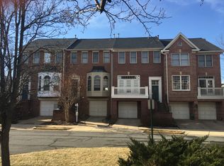 20363 Brentmeade Ter, Sterling, VA 20165