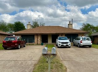 501 Claire Ct, Arlington, TX 76012