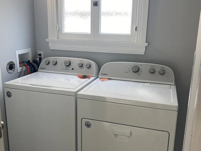 625 Garnet St #1 — Photo 4