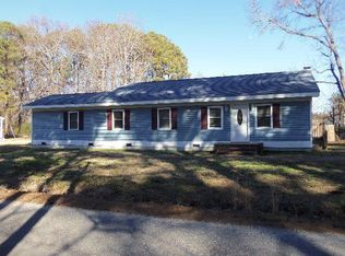 2173 Heywood Ln, Hayes, VA 23072