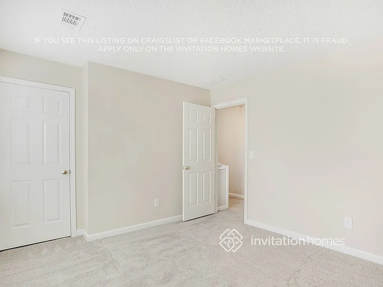 7350 Harlech Trce — Photo 17