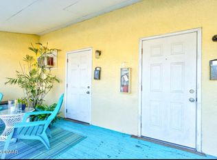 421 N Peninsula Dr #1, Daytona Beach, FL 32118