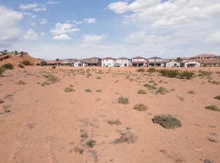 951 Oasis Blvd, Mesquite, NV 89027