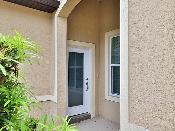 3rd image of 3242 Bailey Ann Dr