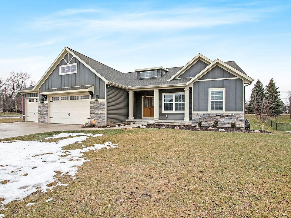 1st image of 3155 Park North Dr