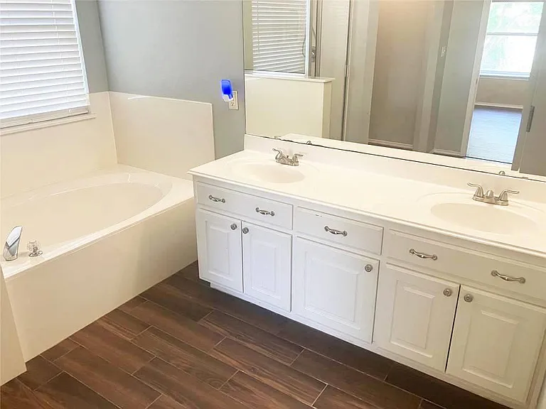 3208 Dawn Mesa Ct — Photo 37